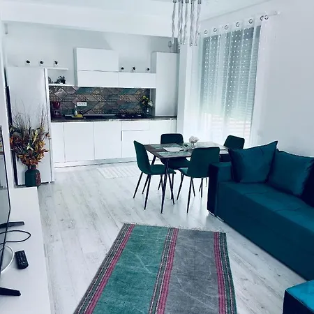 Apartment Luna 2 House Sea